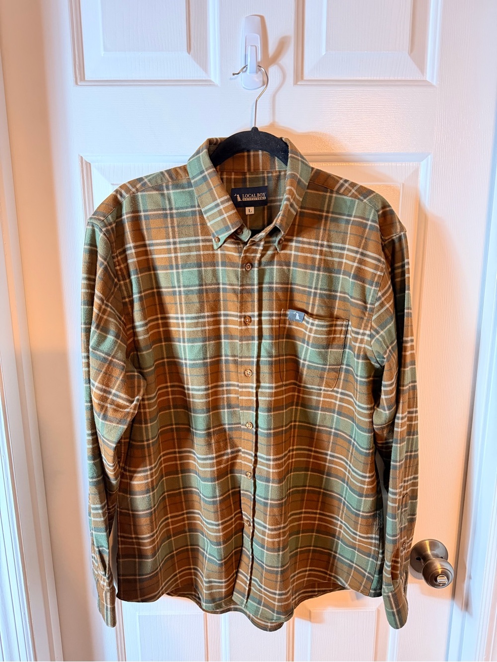 Local Boy Outfitters Men's Green & Brown Plaid Button-Down Shirt